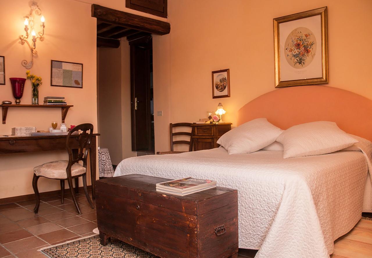 Il Poggiolo Di Parrano Guest House ภายนอก รูปภาพ
