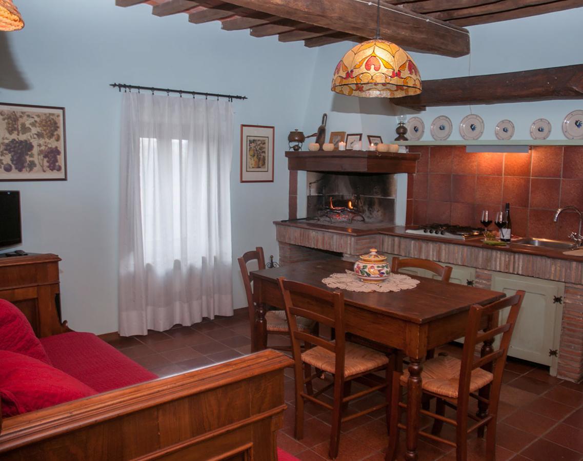 Il Poggiolo Di Parrano Guest House ภายนอก รูปภาพ
